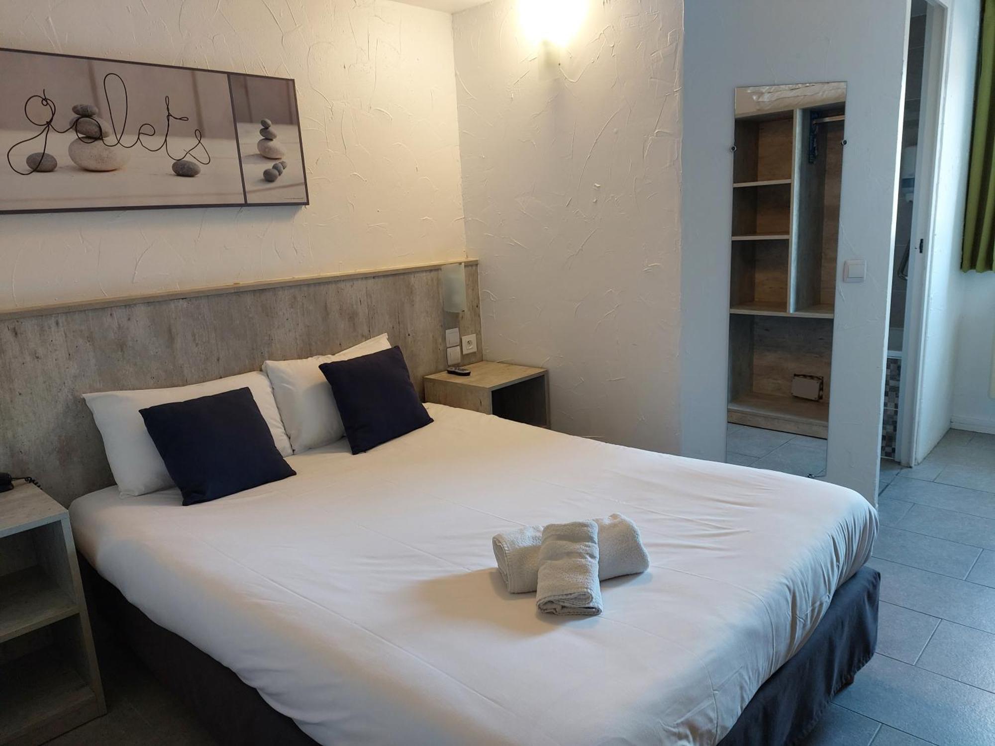 Brit Hotel Bosquet Carcassonne Cite Экстерьер фото