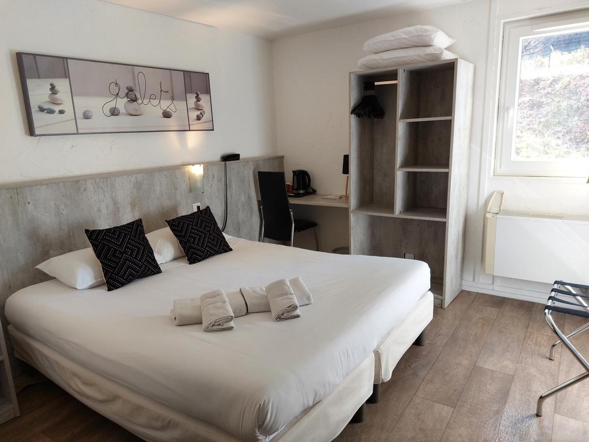 Brit Hotel Bosquet Carcassonne Cite Экстерьер фото