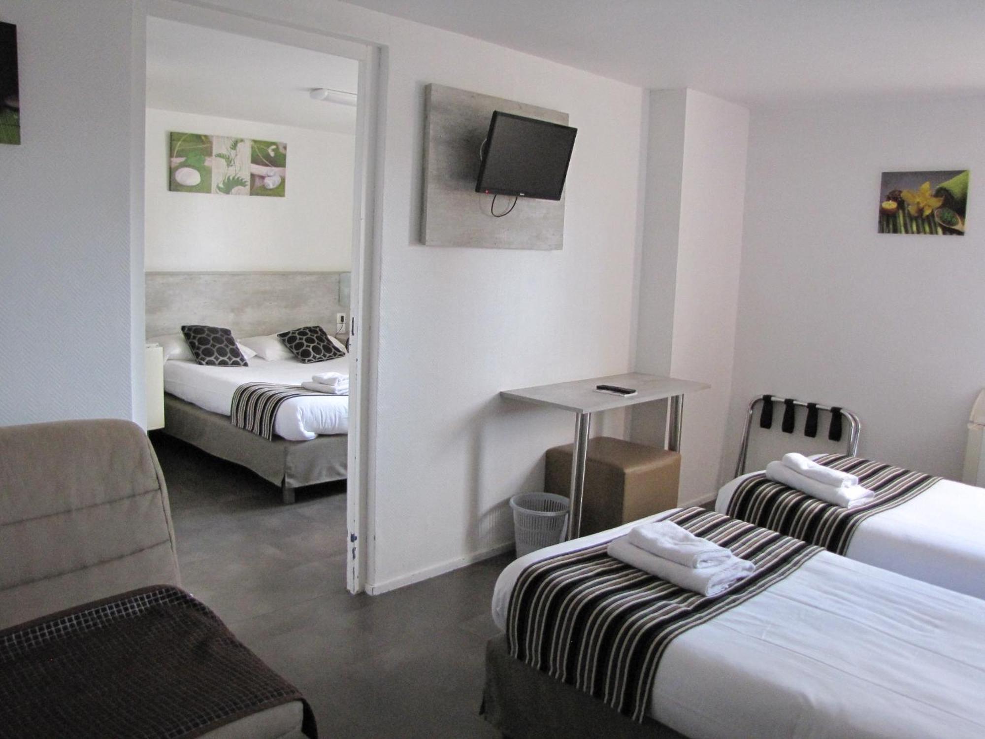 Brit Hotel Bosquet Carcassonne Cite Экстерьер фото